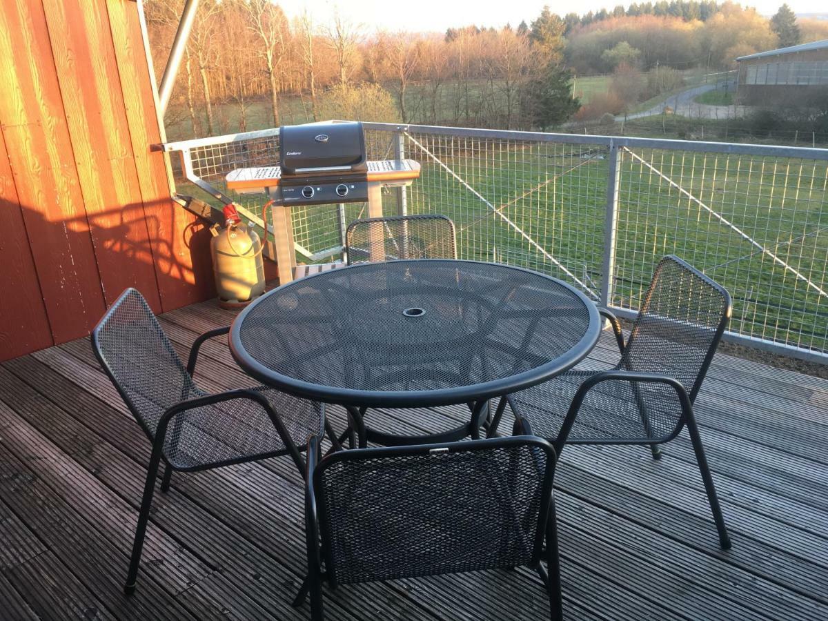 Hof Vierzehnender Im Hohen Venn - 70Qm Fachwerk-Studio - Grosses Wohn-Schlafzimmer Mit Dachterrasse Und Kaminofen - Separate Kueche - Perfekt Fuer Paare - Monschau - Eifel - Hunde Willkommen - Islandpferde 외부 사진